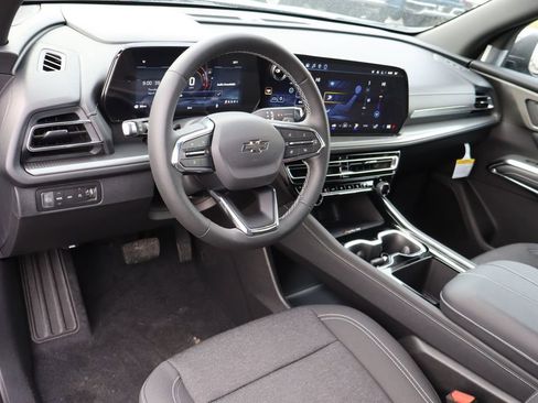 New 2026 Chevrolet Traverse LT w/ Midnight/Sport Edition image 6