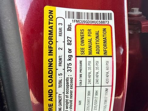 Used 2017 Ford Escape SE w/ Equipment Group 201A AWD/4WD image 24