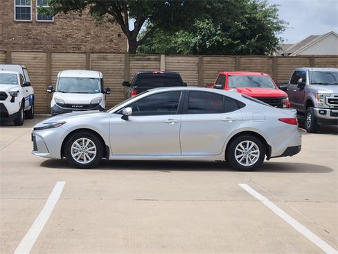 Used 2026 Toyota Camry LE w/ Convenience Package FWD image 13