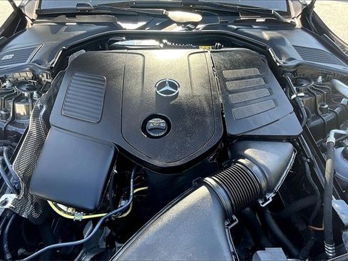 Certified 2025 Mercedes-Benz CLE 300 4MATIC Coupe image 34