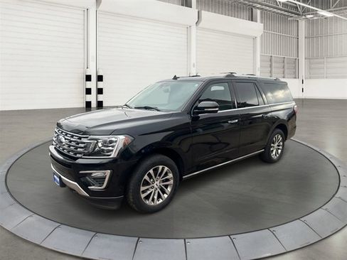 Used 2018 Ford Expedition Max Limited w/ Equipment Group 301A AWD/4WD image 9