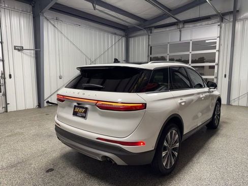 Used 2022 Lincoln Corsair Reserve w/ Equipment Group 201A image 27