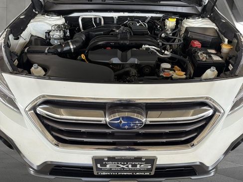 Used 2018 Subaru Outback 2.5i Limited AWD/4WD image 22