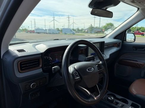 Used 2024 Ford Maverick Lariat w/ 4K Tow Package AWD/4WD image 10