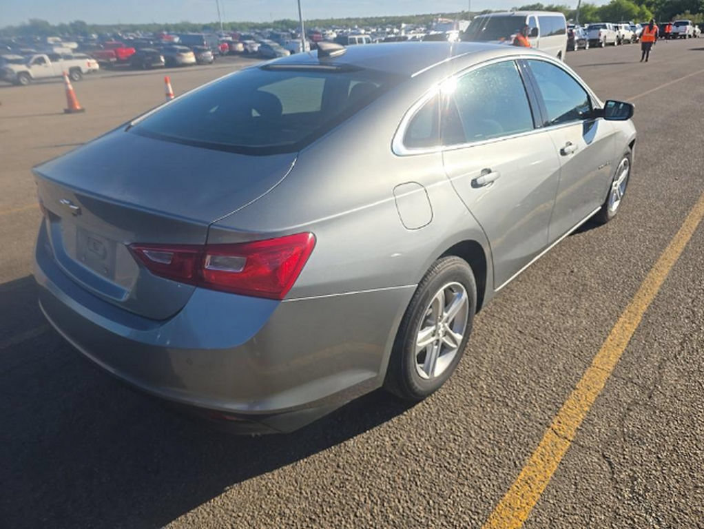 Used 2024 Chevrolet Malibu LS FWD image 3