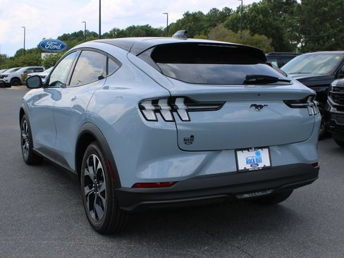 New 2026 Ford Mustang Mach-E Select RWD image 16