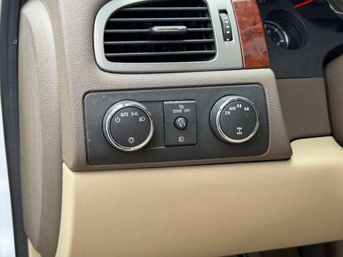 Used 2011 Chevrolet Tahoe LT AWD/4WD image 23