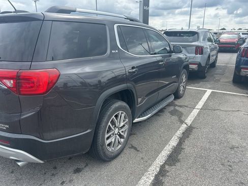 Used 2018 GMC Acadia SLE FWD image 4