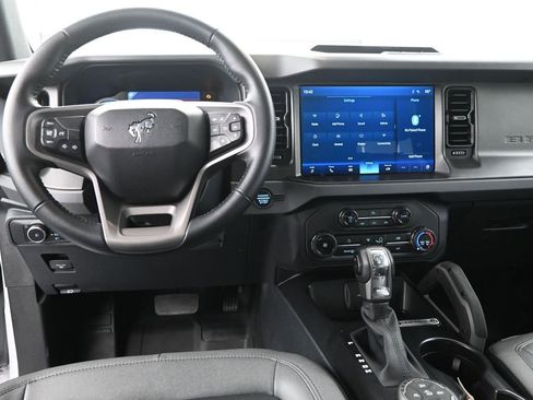 Certified 2024 Ford Bronco Big Bend AWD/4WD image 19