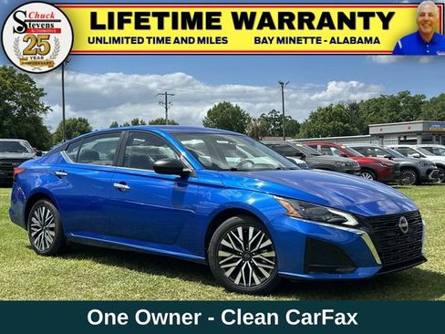 Used 2025 Nissan Altima 2.5 SV FWD image 1