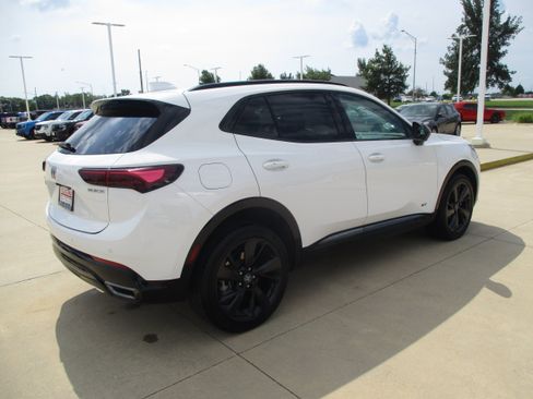 Used 2025 Buick Envision Sport Touring AWD/4WD image 6