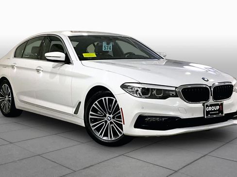 Used 2018 BMW 530i xDrive w/ Premium Package AWD/4WD image 6