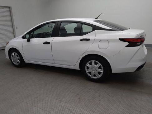 Used 2022 Nissan Versa S FWD image 3