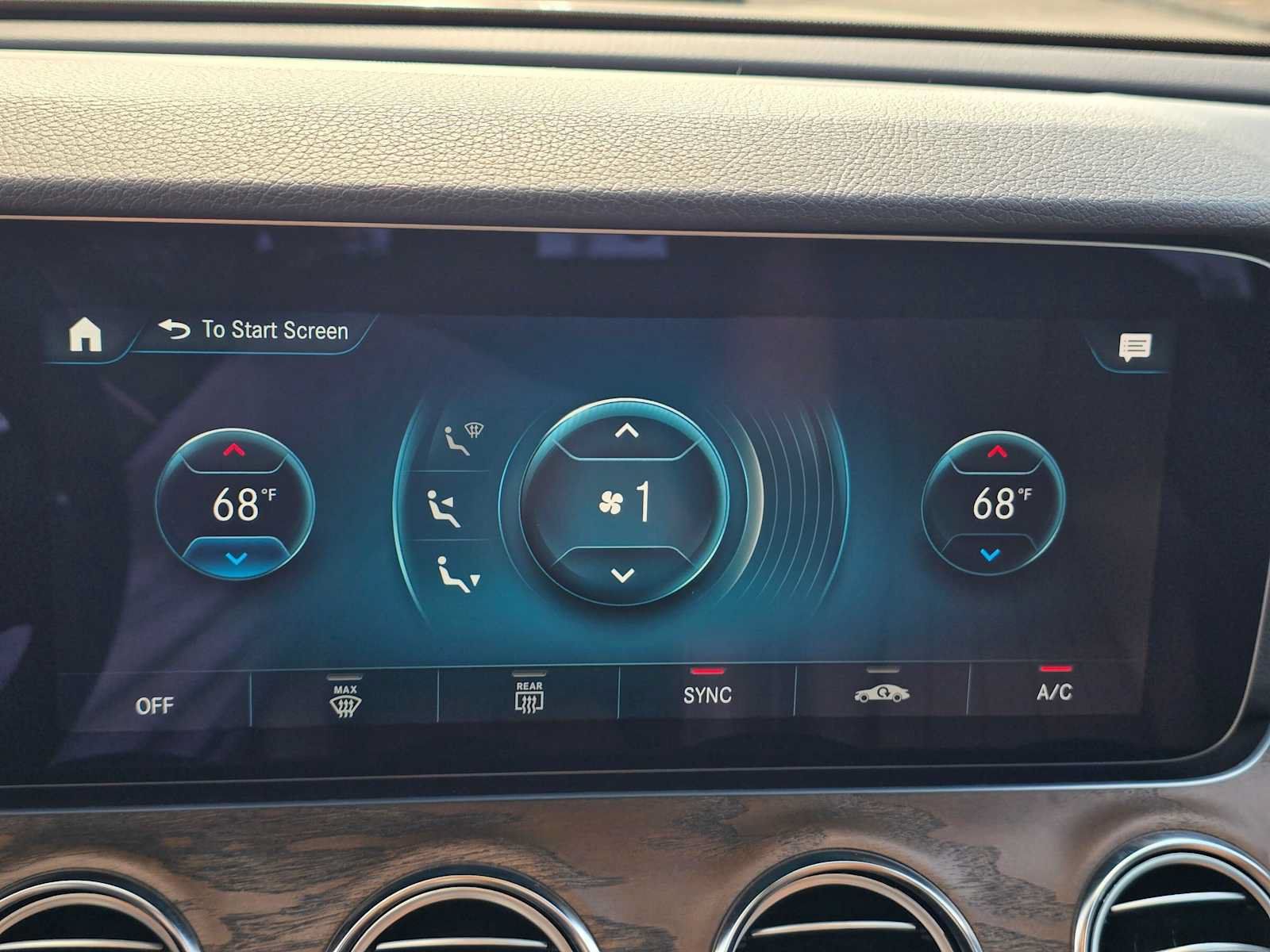 Used 2023 Mercedes-Benz E 450 4MATIC All-Terrain Wagon image 28