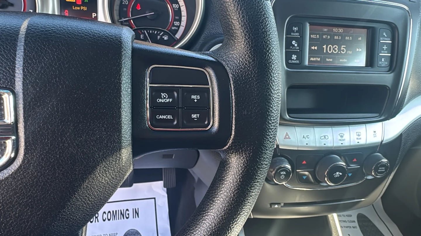 Used 2017 Dodge Journey SE FWD image 15