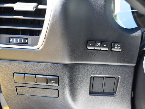 Used 2016 Lexus NX 200t FWD image 15