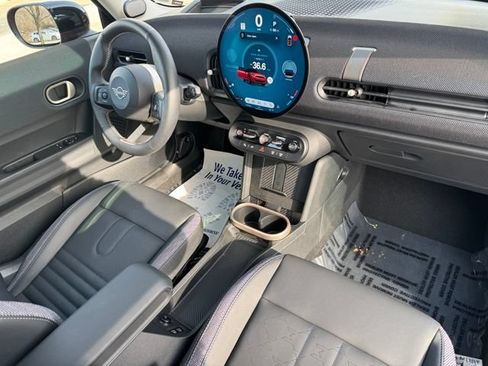 Certified 2025 MINI Cooper S FWD image 27