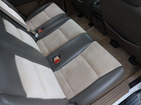 Used 2007 Ford Explorer Eddie Bauer RWD image 12