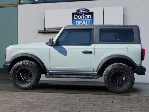 Used 2023 Ford Bronco 2-Door image 6