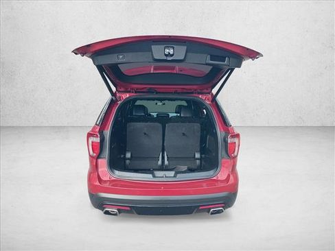 Used 2017 Ford Explorer Sport w/ Equipment Group 401A image 7