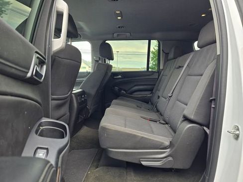 Used 2017 Chevrolet Suburban LS AWD/4WD image 14