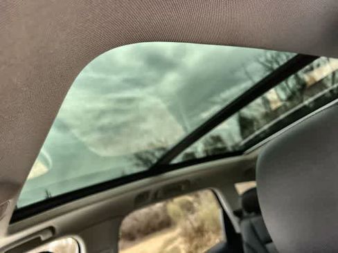 Used 2023 Audi Q7 Premium w/ Convenience Package image 32