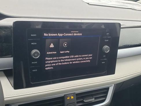 New 2026 Volkswagen Taos SE AWD/4WD image 11