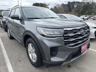 Used 2025 Ford Explorer Active