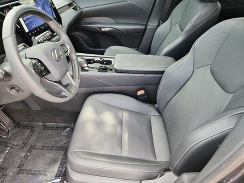 Used 2026 Lexus RX 350 w/ Convenience Package AWD/4WD image 29