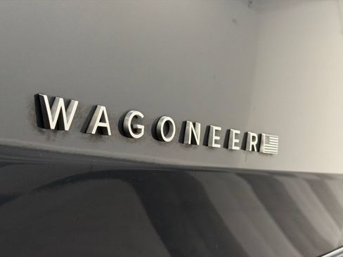 Used 2022 Jeep Wagoneer Series I RWD image 14