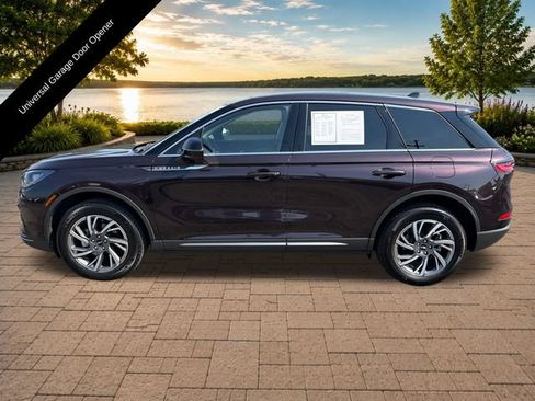 Used 2023 Lincoln Corsair AWD w/ Equipment Group 101A image 3