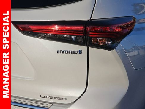 Used 2022 Toyota Highlander Limited image 43