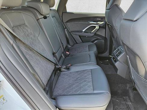 New 2026 Audi SQ5 Premium Plus AWD/4WD image 16