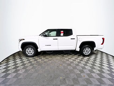 Used 2025 Toyota Tundra SR5 AWD/4WD image 6