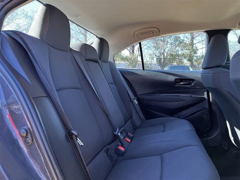 Used 2024 Toyota Corolla LE image 26