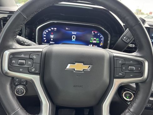 Used 2025 Chevrolet Silverado 2500 LT w/ Z71 Chrome Sport Edition AWD/4WD image 28