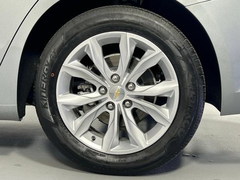 Used 2023 Chevrolet Malibu LT FWD image 33