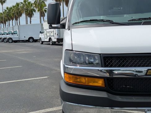 New 2025 Chevrolet Express 3500 w/ Power Convenience Package image 10