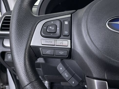 Used 2018 Subaru Forester 2.5i Premium AWD/4WD image 25