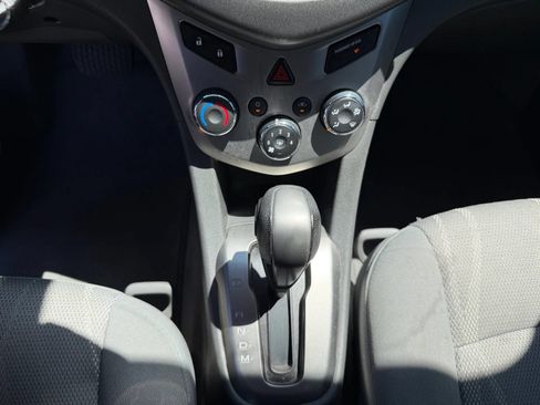 Used 2016 Chevrolet Sonic LT w/ LT Promotional Package FWD image 29