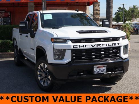 Used 2021 Chevrolet Silverado 2500 Custom w/ Custom Value Package AWD/4WD image 2