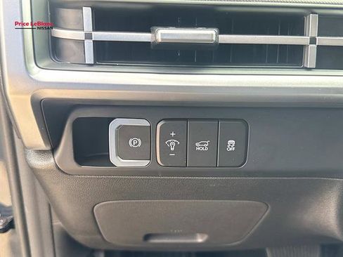 Used 2026 Hyundai Santa Fe SEL AWD/4WD image 20