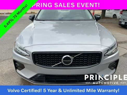 Used 2025 Volvo S60 B5 Core w/ Climate Package image 3