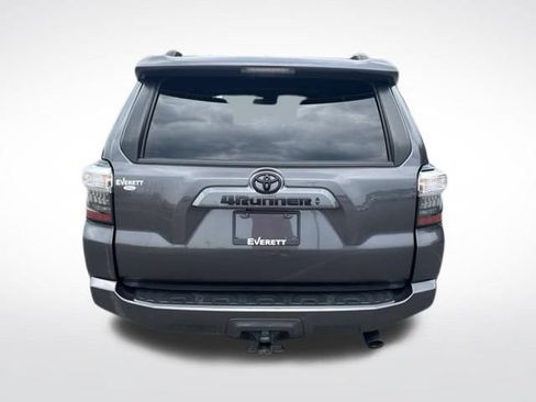 Used 2023 Toyota 4Runner SR5 Premium w/ Moonroof Package RWD image 8