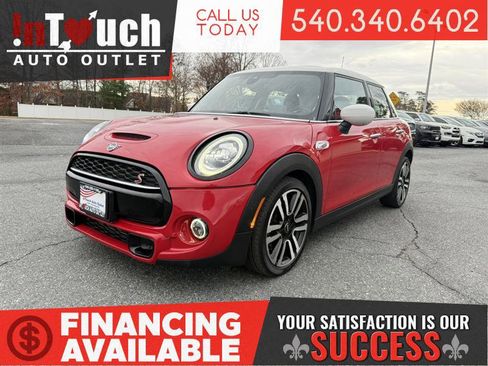 Used 2021 MINI Cooper S image 1