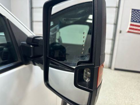 Used 2015 GMC Sierra 3500 2WD Regular Cab w/ Sierra Convenience Package image 13