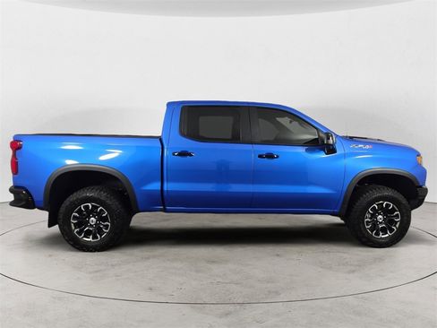 Certified 2025 Chevrolet Silverado 1500 ZR2 w/ Technology Package image 6