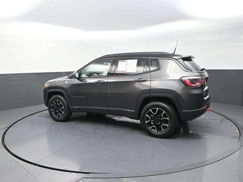 Used 2019 Jeep Compass Trailhawk AWD/4WD image 52