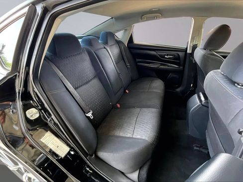 Used 2017 Nissan Altima 2.5 S w/ Power Driver Seat Package FWD image 22
