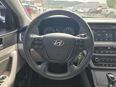 Used 2017 Hyundai Sonata Sport FWD image 11